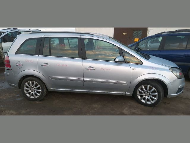 bontott OPEL ZAFIRA B Jobb Féltengely