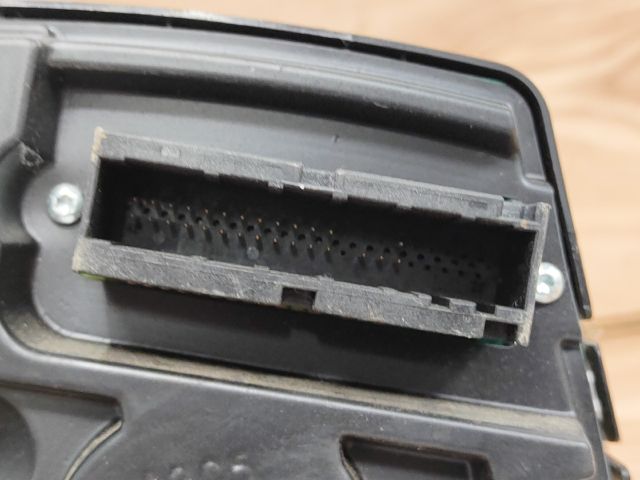 bontott OPEL ZAFIRA B Kilométeróra