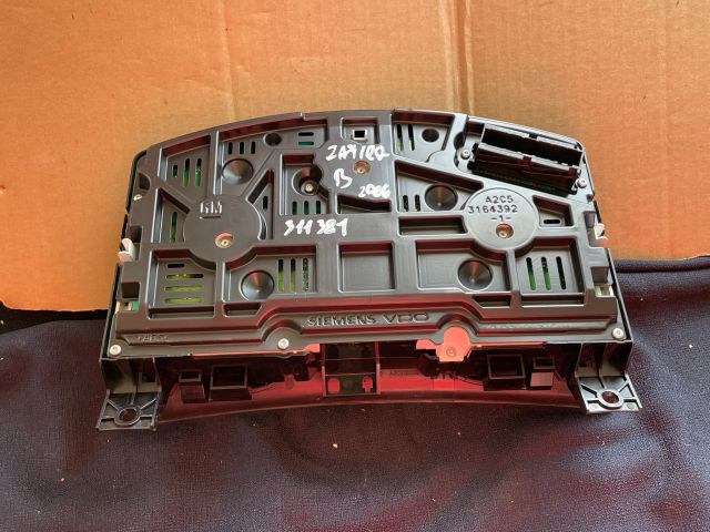 bontott OPEL ZAFIRA B Kilométeróra