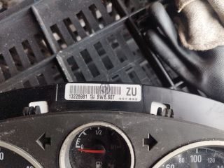 bontott OPEL ZAFIRA B Kilométeróra