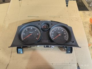 bontott OPEL ZAFIRA B Kilométeróra