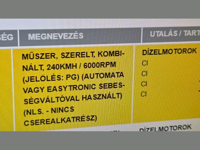 bontott OPEL ZAFIRA B Kilométeróra