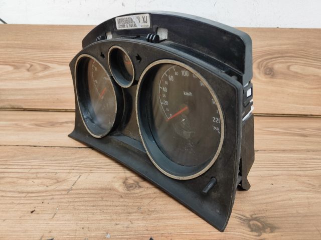 bontott OPEL ZAFIRA B Kilométeróra