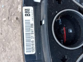 bontott OPEL ZAFIRA B Kilométeróra