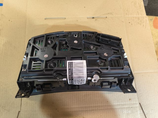 bontott OPEL ZAFIRA B Kilométeróra