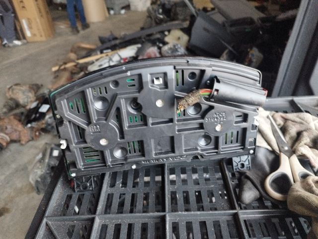 bontott OPEL ZAFIRA B Kilométeróra