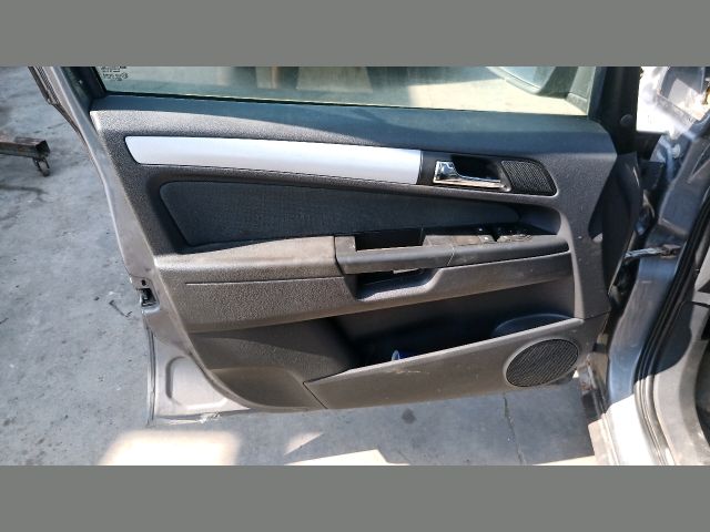 bontott OPEL ZAFIRA B Kilométeróra