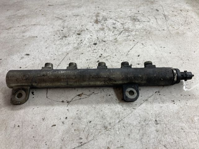 bontott OPEL ZAFIRA B Közösnyomócső