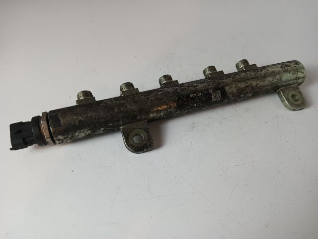 bontott OPEL ZAFIRA B Közösnyomócső