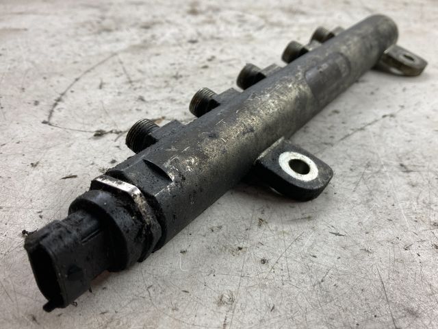 bontott OPEL ZAFIRA B Közösnyomócső