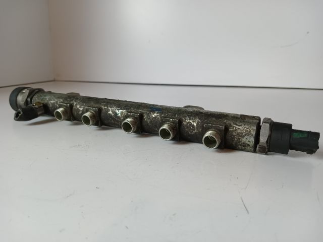 bontott OPEL ZAFIRA B Közösnyomócső