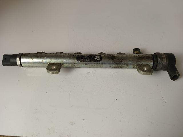 bontott OPEL ZAFIRA B Közösnyomócső