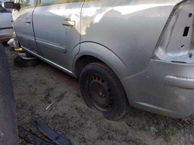 bontott OPEL ZAFIRA B Kuplung Pedál