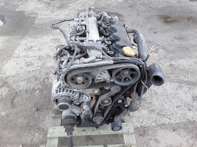 bontott OPEL ZAFIRA B Motor (Fűzött blokk hengerfejjel)