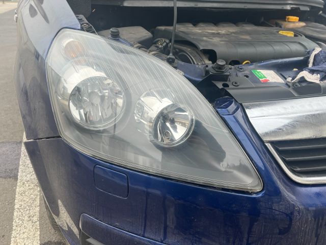 bontott OPEL ZAFIRA B Motor (Fűzött blokk hengerfejjel)