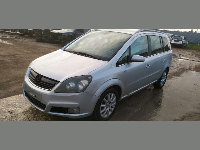 bontott OPEL ZAFIRA B Motor (Fűzött blokk hengerfejjel)