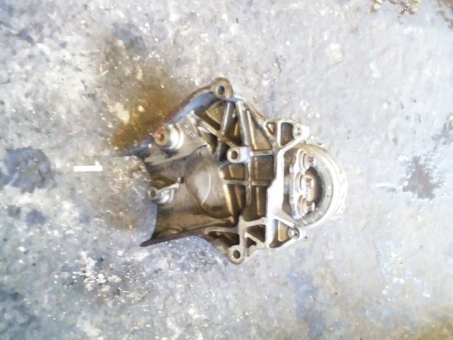 bontott OPEL ZAFIRA B Motor Tartó Bak Jobb