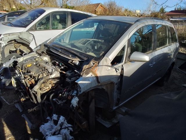 bontott OPEL ZAFIRA B Motor Tartó Bak Jobb