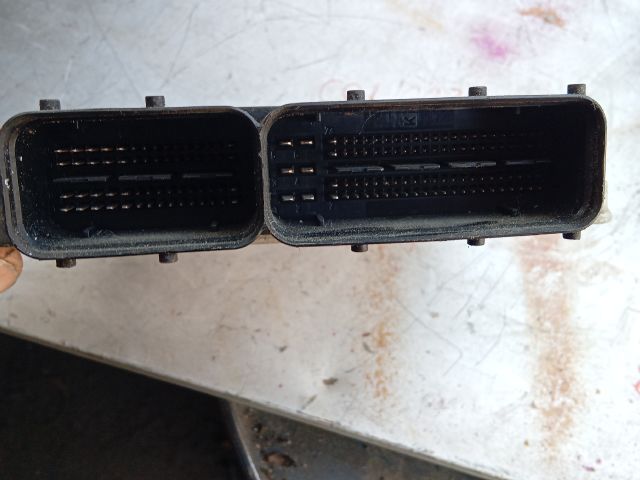 bontott OPEL ZAFIRA B Motorvezérlő