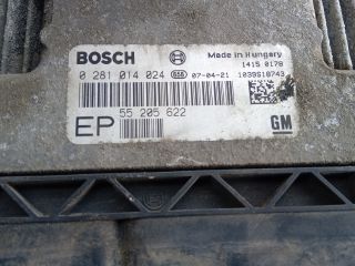 bontott OPEL ZAFIRA B Motorvezérlő