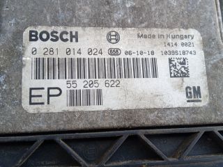 bontott OPEL ZAFIRA B Motorvezérlő
