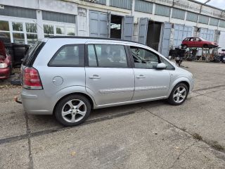 bontott OPEL ZAFIRA B Motorvezérlő