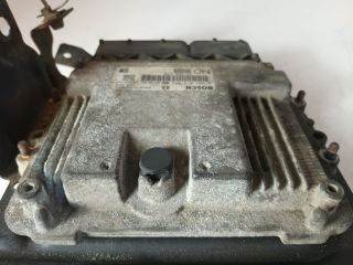 bontott OPEL ZAFIRA B Motorvezérlő