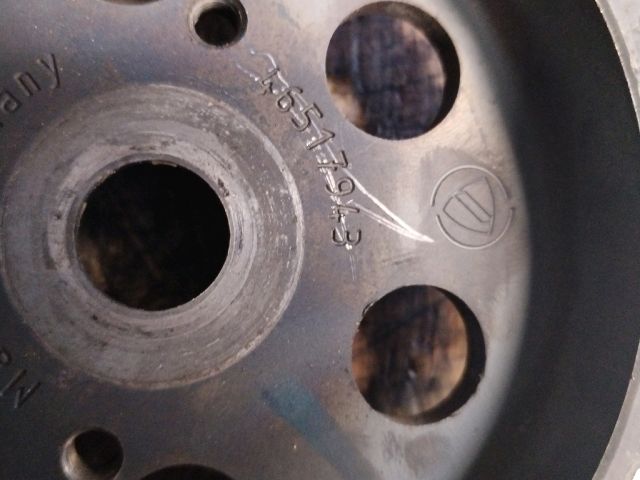 bontott OPEL ZAFIRA B Nagynyomású Szivattyú Bordáskerék / Lánckerék