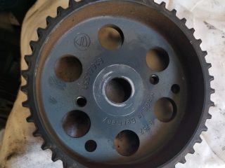 bontott OPEL ZAFIRA B Nagynyomású Szivattyú Bordáskerék / Lánckerék