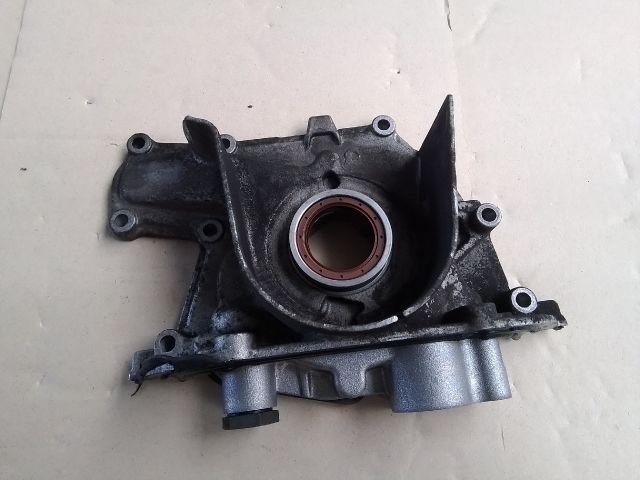 bontott OPEL ZAFIRA B Olajszivattyú