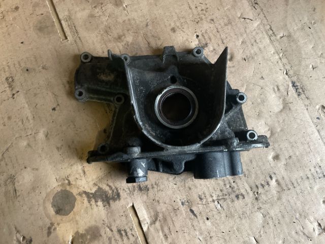 bontott OPEL ZAFIRA B Olajszivattyú