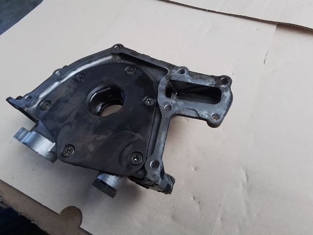 bontott OPEL ZAFIRA B Olajszivattyú