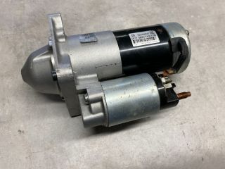 bontott OPEL ZAFIRA B Önindító