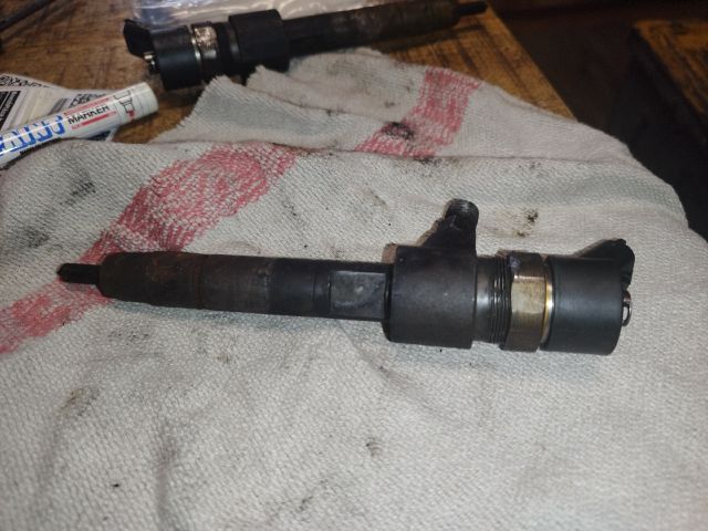 bontott OPEL ZAFIRA B Porlasztó (1 db)