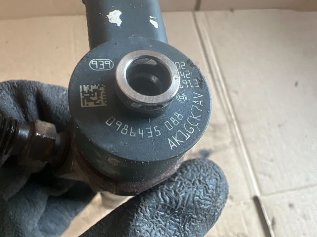 bontott OPEL ZAFIRA B Porlasztó (1 db)