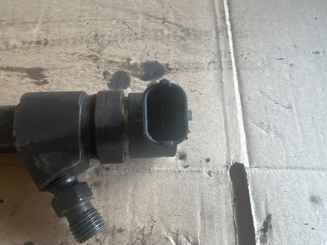 bontott OPEL ZAFIRA B Porlasztó (1 db)