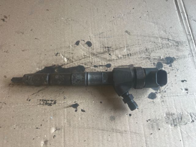 bontott OPEL ZAFIRA B Porlasztó (1 db)