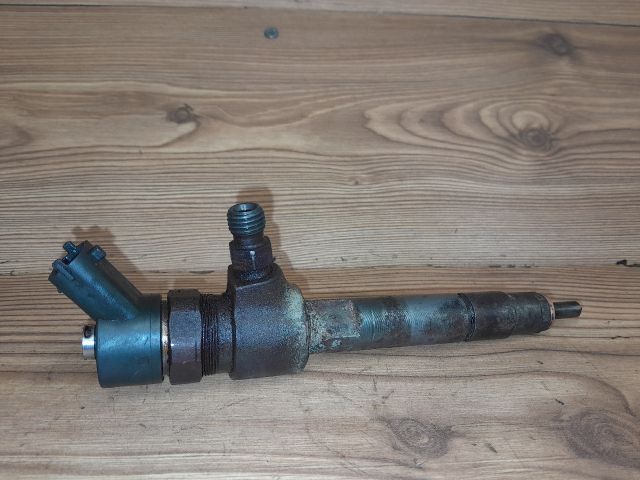 bontott OPEL ZAFIRA B Porlasztó (1 db)