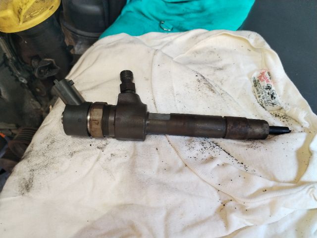 bontott OPEL ZAFIRA B Porlasztó (1 db)