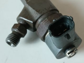 bontott OPEL ZAFIRA B Porlasztó (1 db)