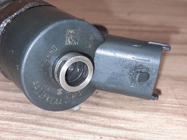 bontott OPEL ZAFIRA B Porlasztó (1 db)