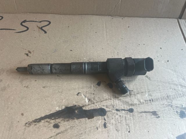 bontott OPEL ZAFIRA B Porlasztó (1 db)