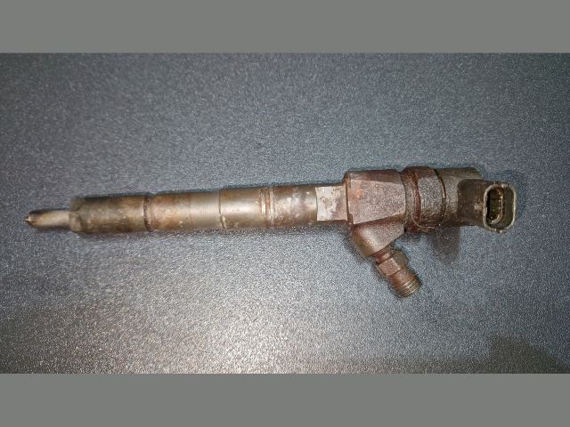 bontott OPEL ZAFIRA B Porlasztó (1 db)