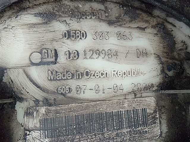 bontott OPEL ZAFIRA B Üzemanyag Szivattyú