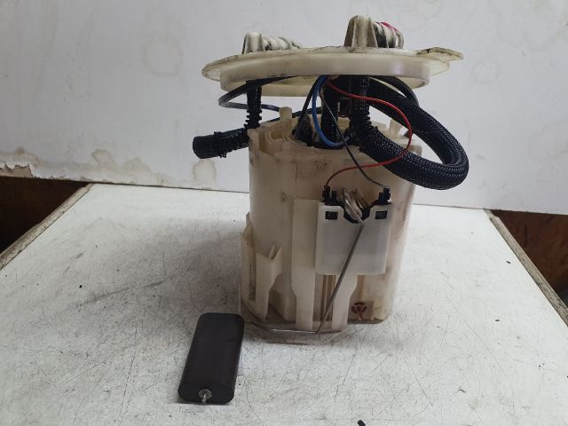 bontott OPEL ZAFIRA B Üzemanyag Szivattyú