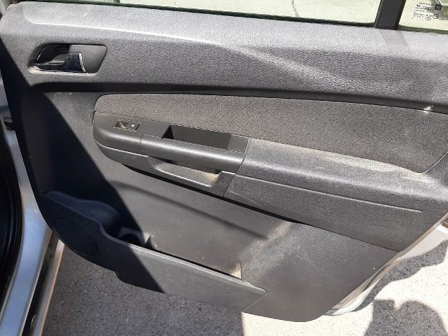 bontott OPEL ZAFIRA B Üzemanyag Szivattyú