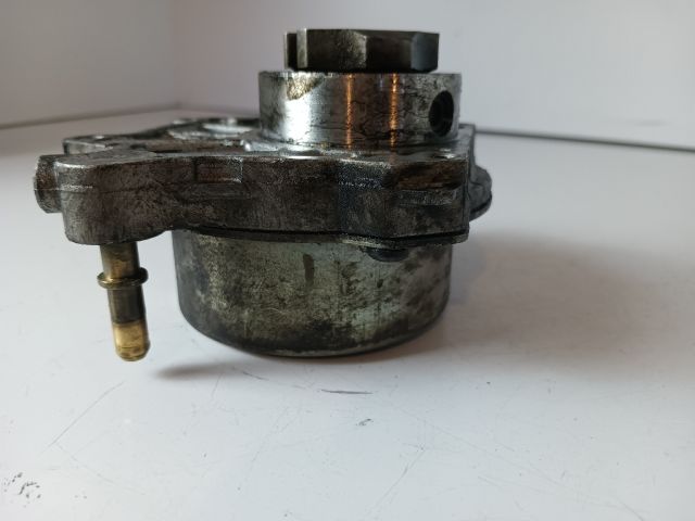 bontott OPEL ZAFIRA B Vákumpumpa