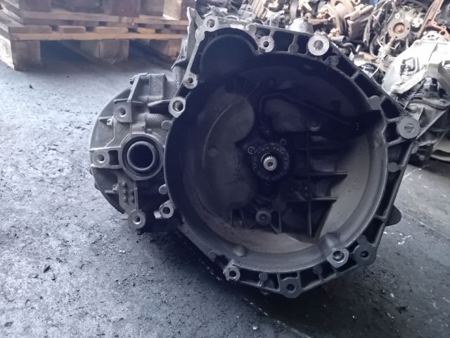 bontott OPEL ZAFIRA B Váltó (Mechanikus)