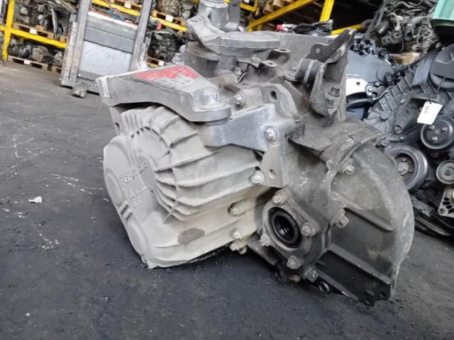 bontott OPEL ZAFIRA B Váltó (Mechanikus)