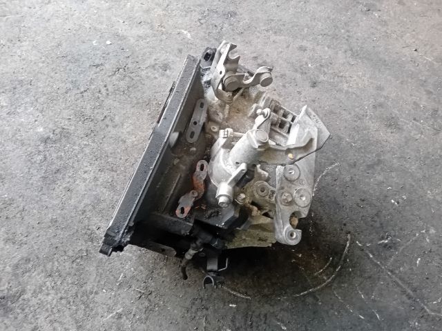 bontott OPEL ZAFIRA B Váltó (Mechanikus)